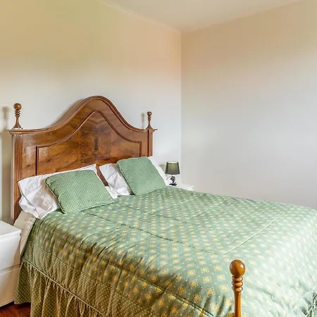 Ferienhaus Fuer 6 Personen Ca 300 Qm In Estreito Da Calheta, Madeira Suedkueste Von Madeira * Estreito Da Calheta