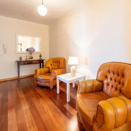 Ferienhaus Fuer 6 Personen Ca 300 Qm In Estreito Da Calheta, Madeira Suedkueste Von Madeira