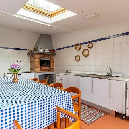 Ferienhaus Fuer 6 Personen Ca 300 Qm In Estreito Da Calheta, Madeira Suedkueste Von Madeira *
