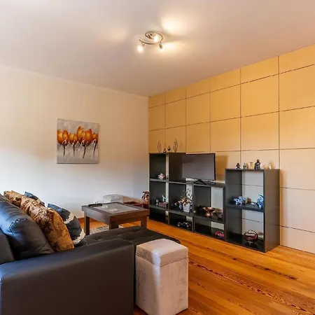 Holiday home Ferienhaus Fuer 6 Personen Ca 300 Qm In Estreito Da Calheta, Madeira Suedkueste Von Madeira