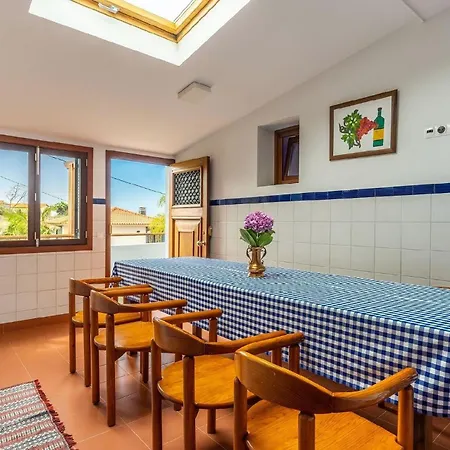 Holiday home Ferienhaus Fuer 6 Personen Ca 300 Qm In Estreito Da Calheta, Madeira Suedkueste Von Madeira Estreito Da Calheta